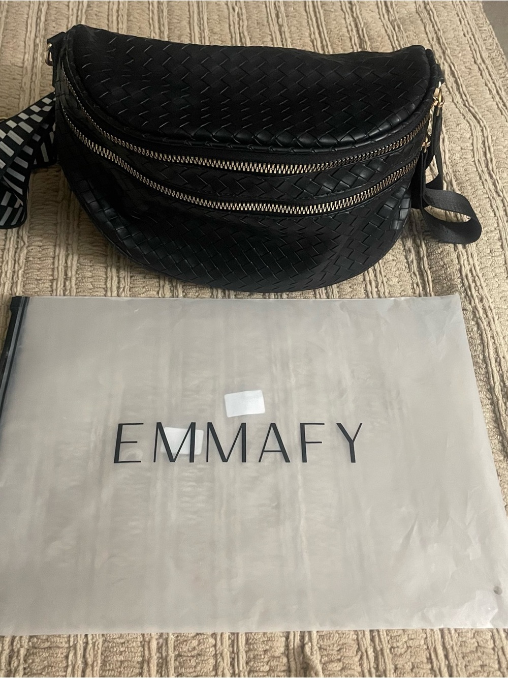Emmafy Black Woven Crossbody Belt Bag with Dual Zippers